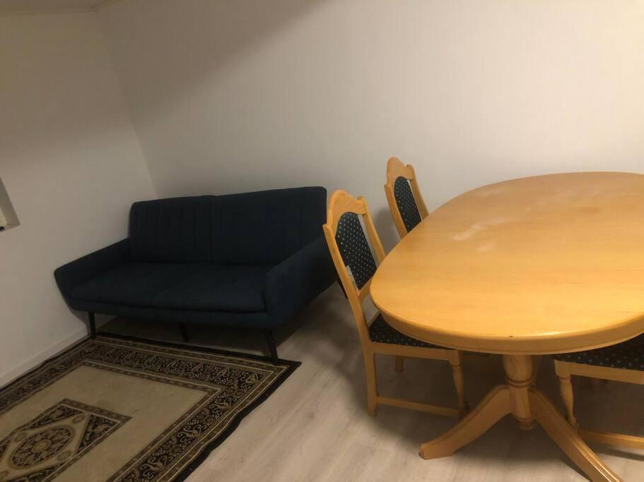 60 Sqm Apartment A - Free Parking! 트롬쇠 외부 사진